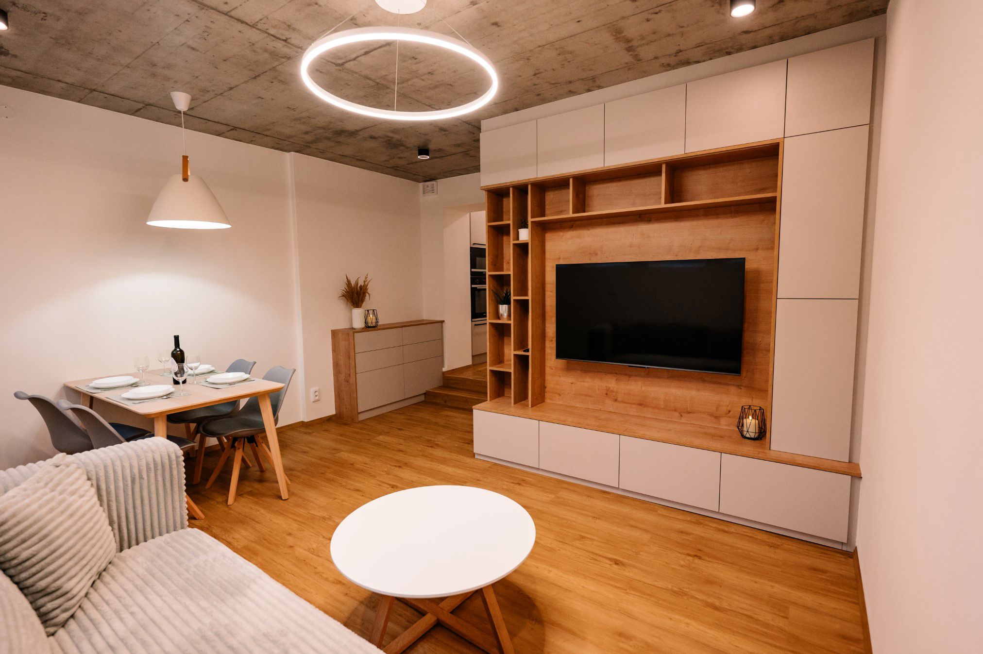 Elegantní byt se 3 ložnicemi, vlastní terasou a zahradou | Ubytování až pro 6 osob